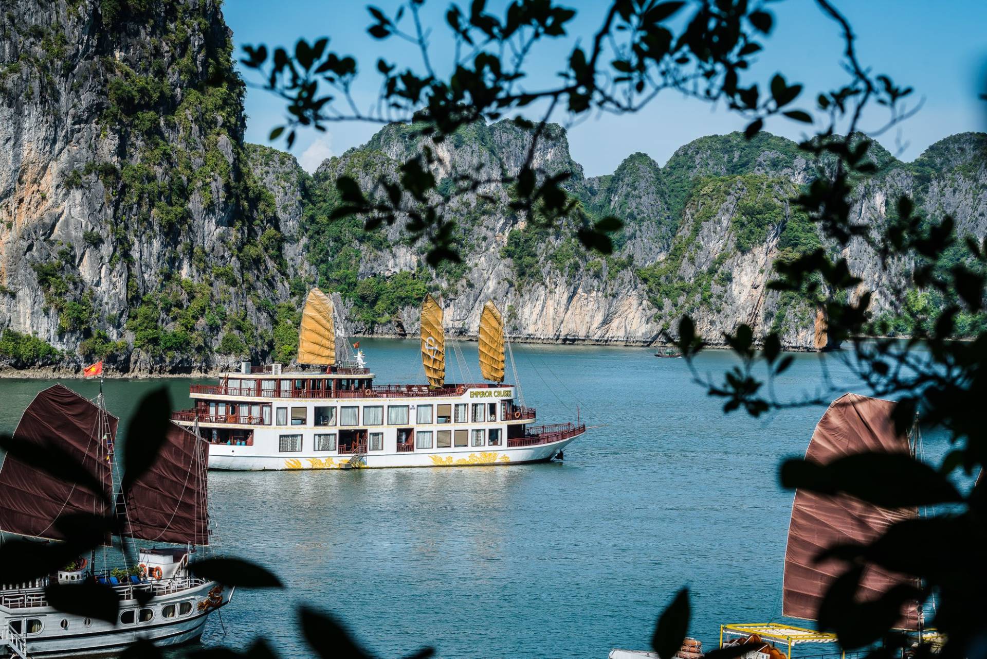 Emperor Cruises Legacy Halong