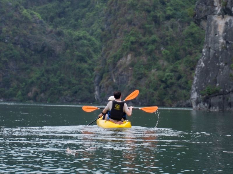 Rent a kayak independently