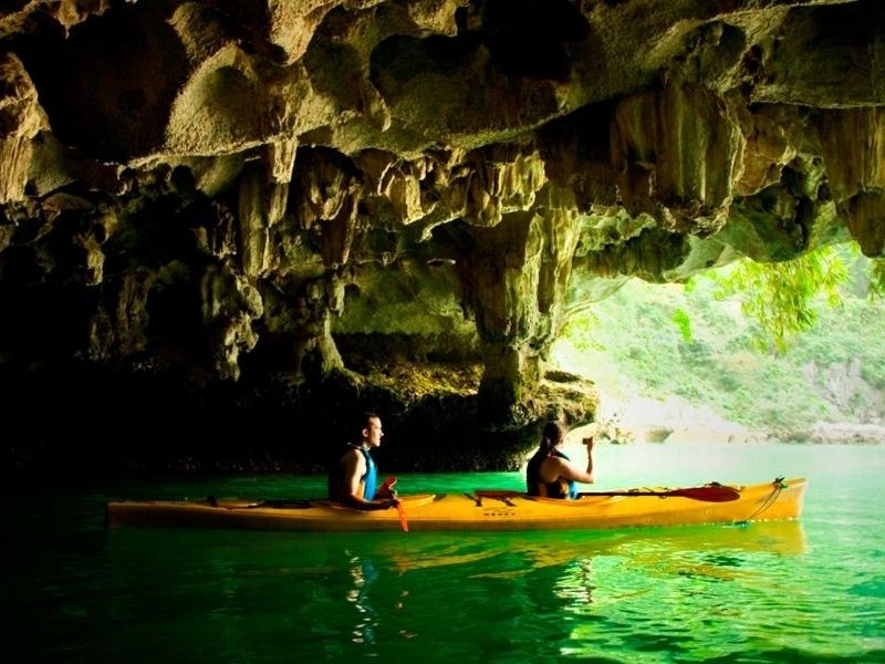 Trinh Nu Cave