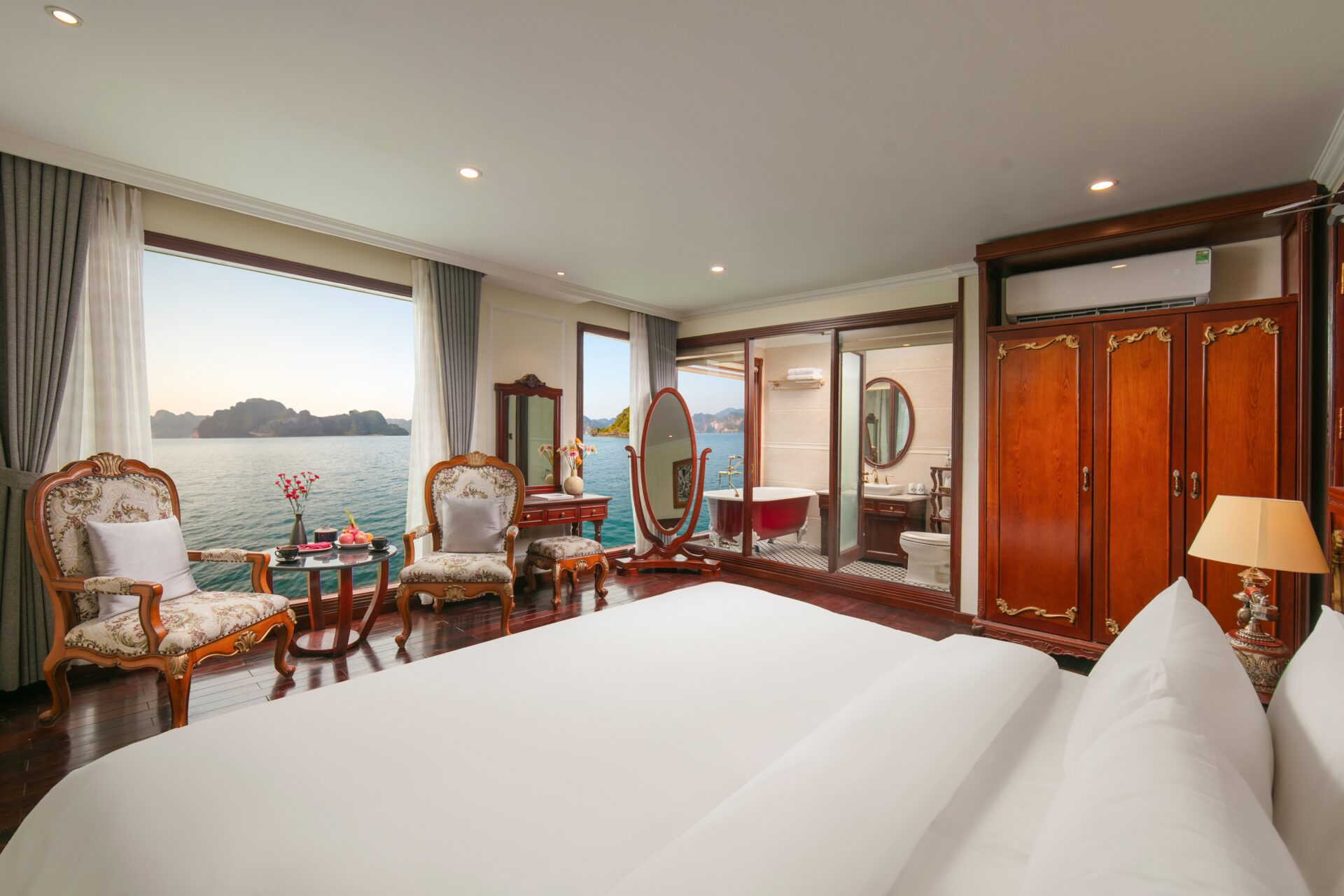 emperor cruises classic suite