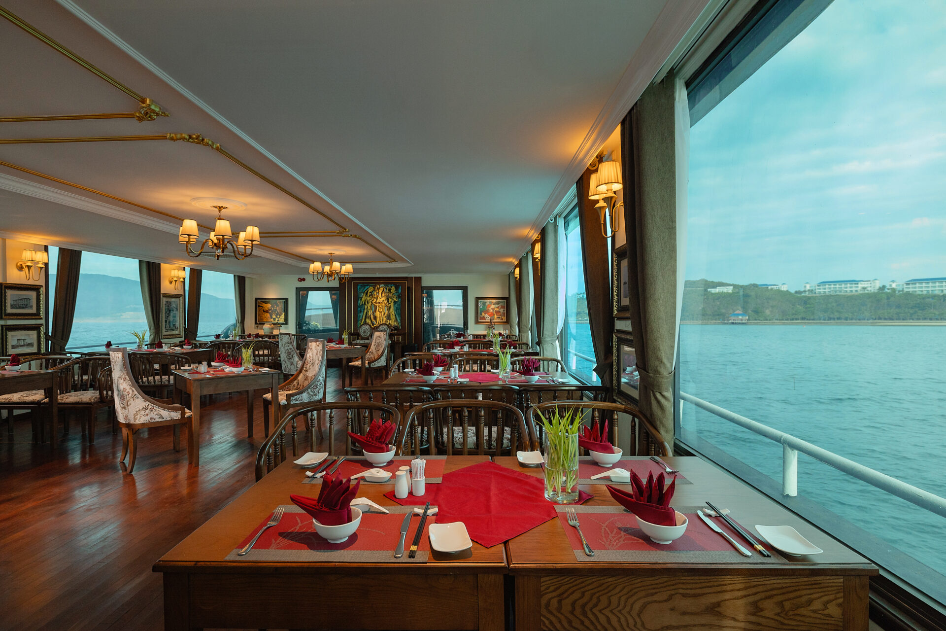 Nha Trang sunset dinner cruise