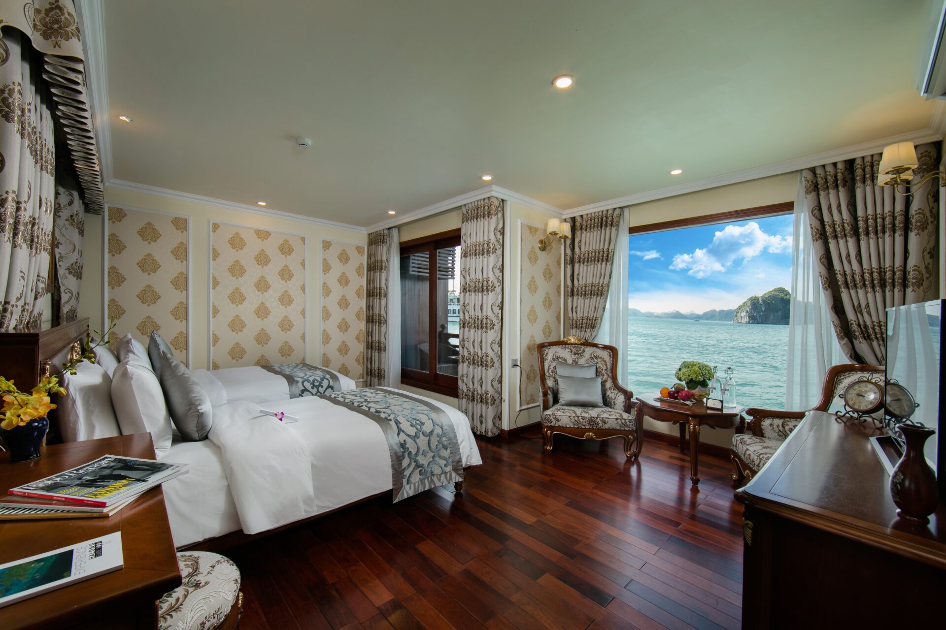 emperor cruises signature suite