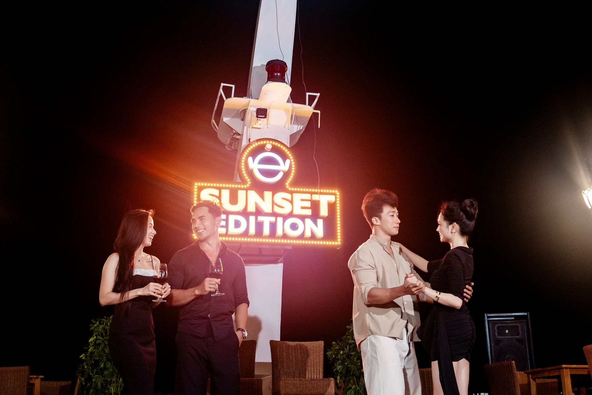 Nha Trang sunset dinner cruise